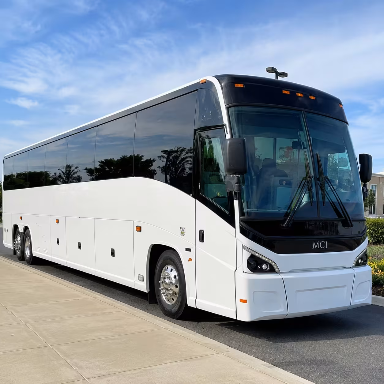 airport charter buses for lake forest sports teams and schools
