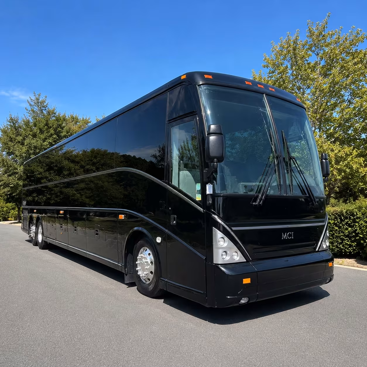 concert and sporting event charter buses from lake forest
