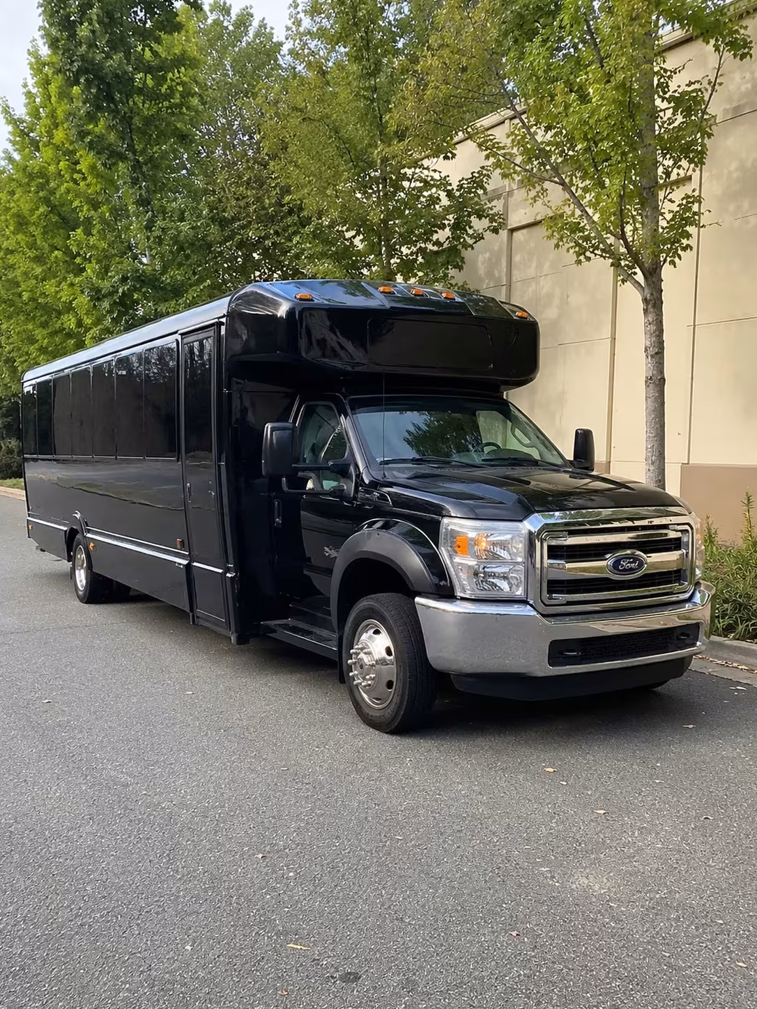 lake forest prom party buses that keep everyone together