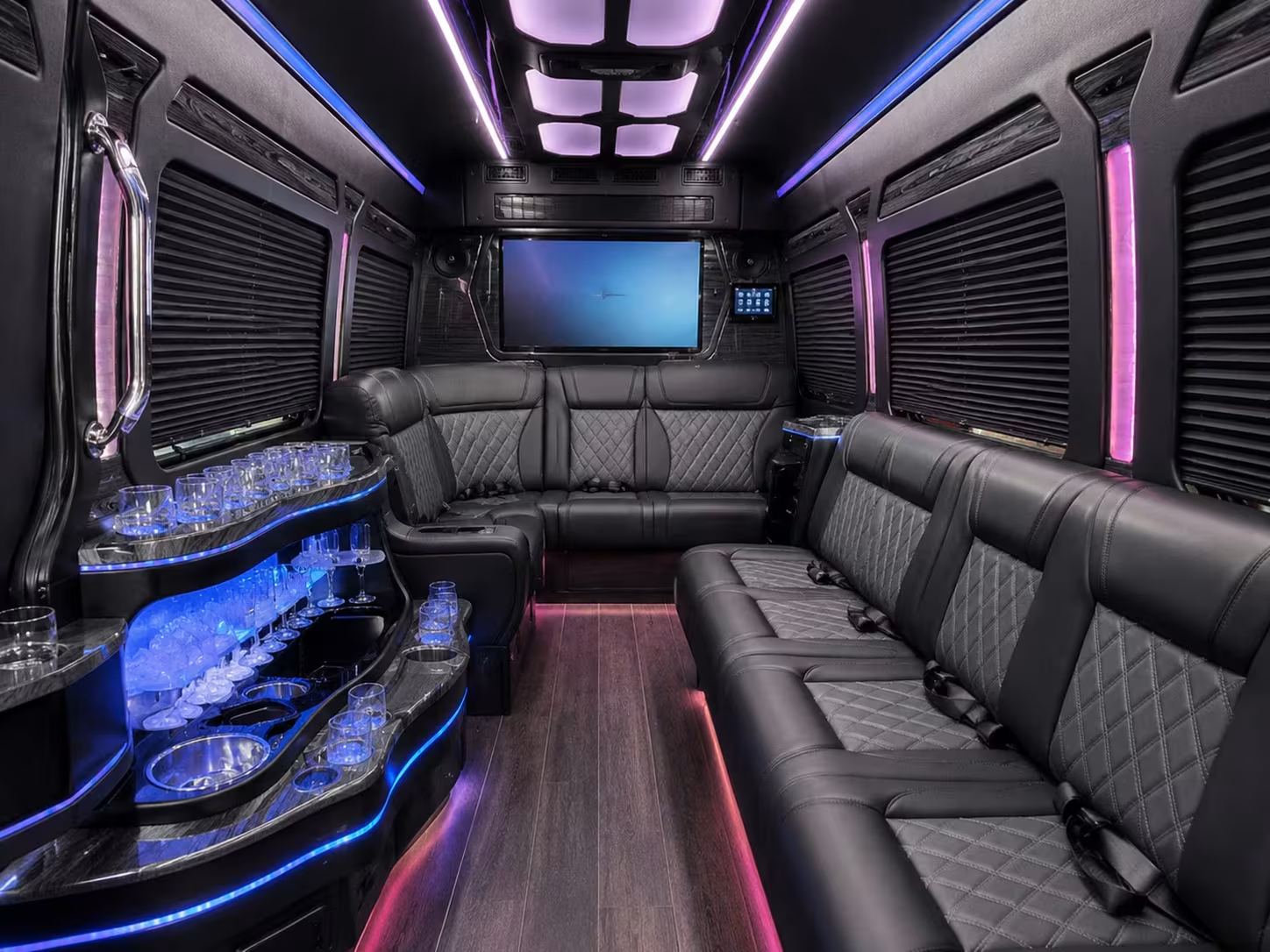 school field trip and group transportation in lake forest