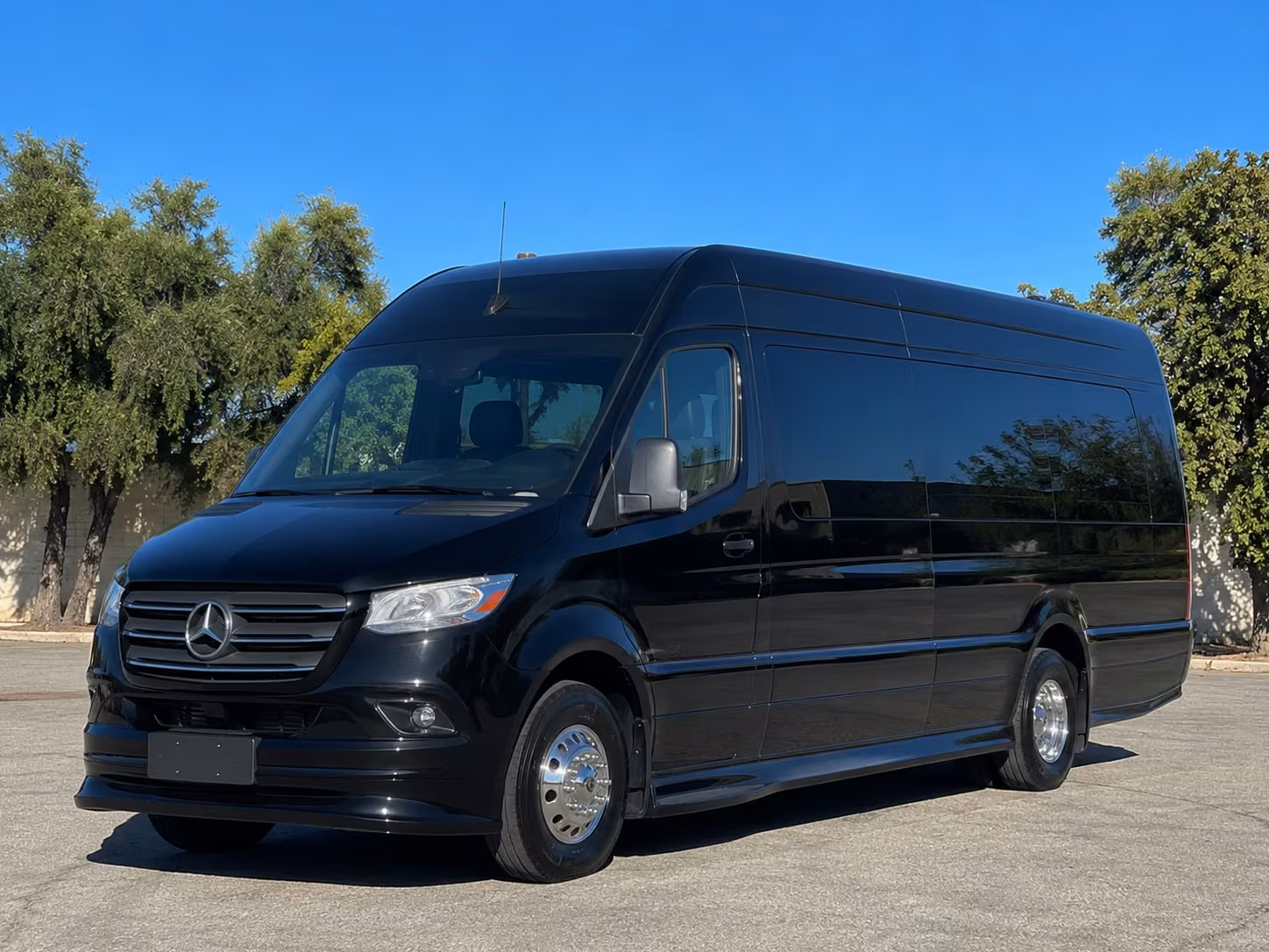 transportation serving lake forest and nearby cities